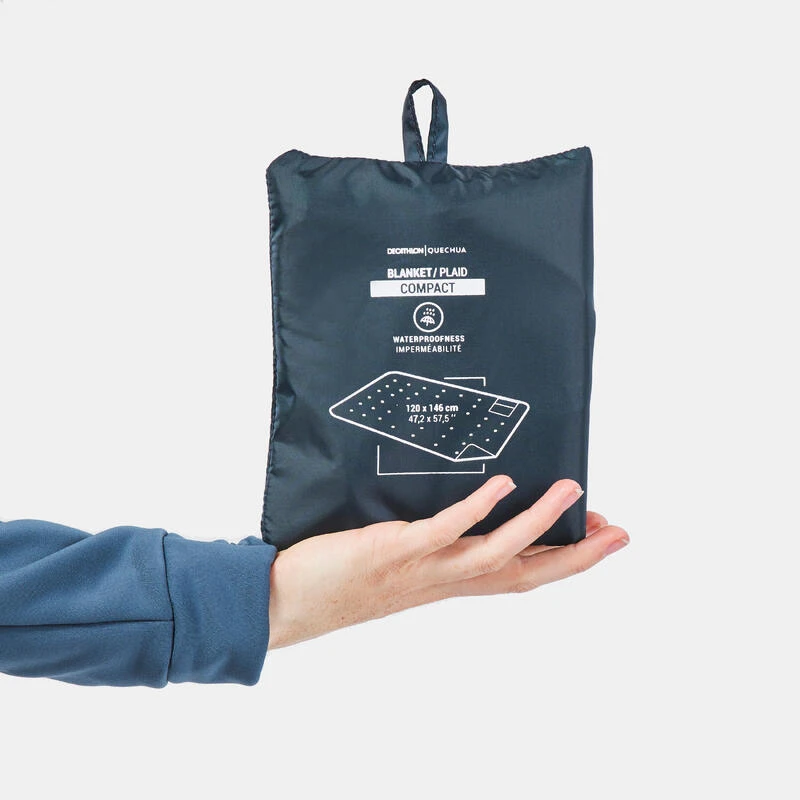 Quechua Plaid Tapis Compact De Randonnée Pour Pause Et Pique-nique - 146 X 120 Cm – Image 2